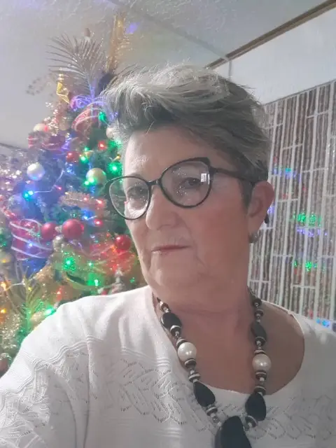 María Emilia Goncalves De Oliveira