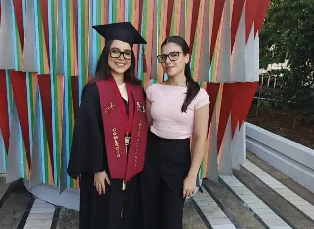 Valeria ortiz, Ivanna ortiz