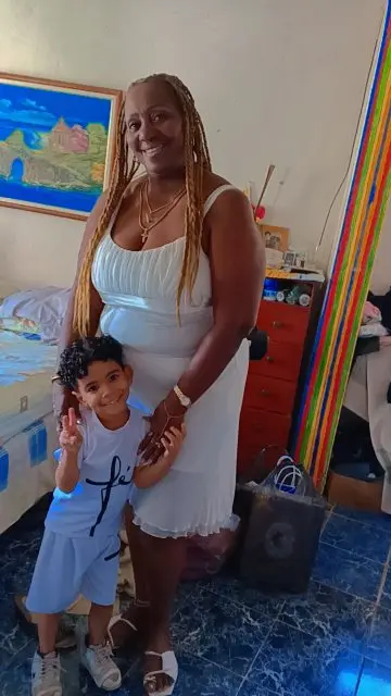 Bernis Laya De Cardona