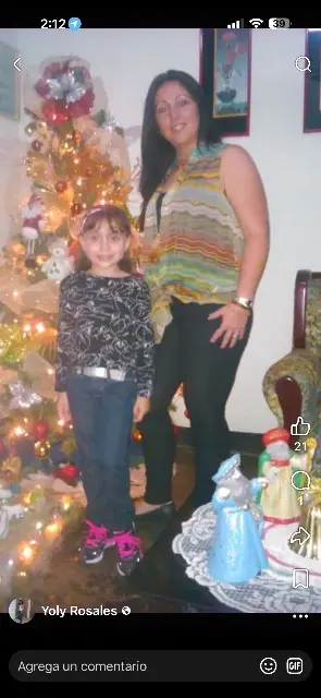 Yoly Rosales