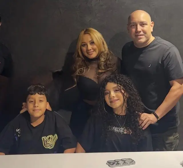 Familia Escalona, Héctor , Anna , Ashley y Aaron