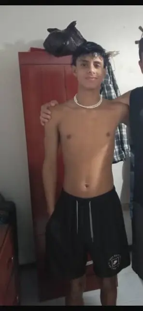 Elvis arroyo testino