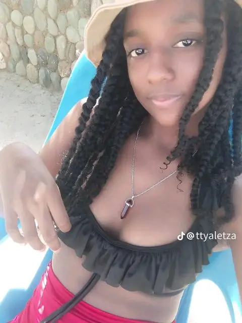 Yalexa Damar Marimon Martinez