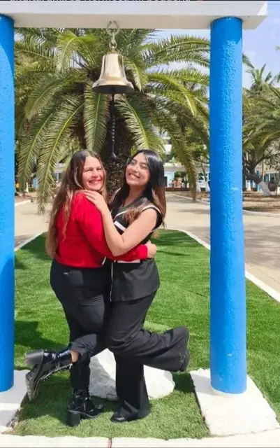 Elsa Barrios y Angelie Ramirez