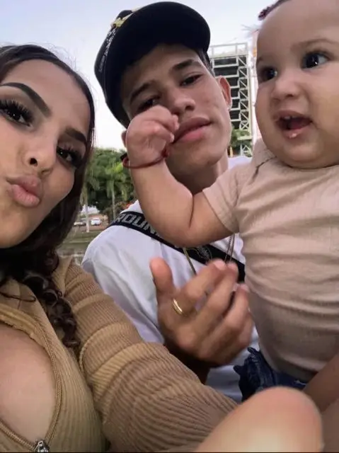 Emilimar, Eleazar y la bebé zhoe