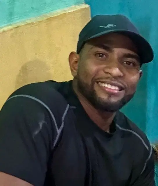 Albert Medina Larez