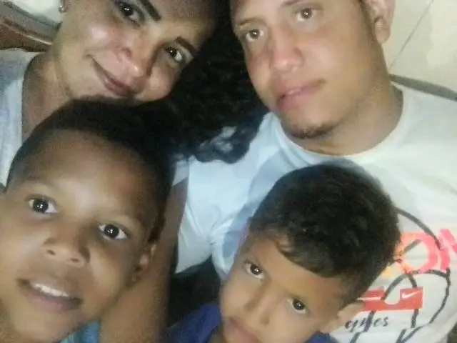 Anthony, Silvia, Andrés, y arcángel