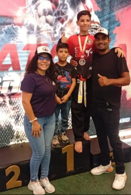 Karem, Octavio y Sebastián