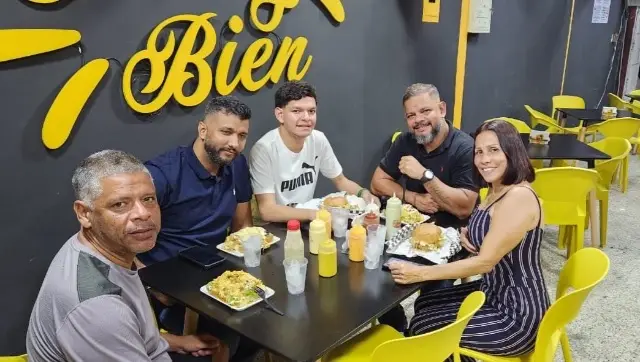 Diego Briceño, maikel, Míchel y marco jimenez, yelitza