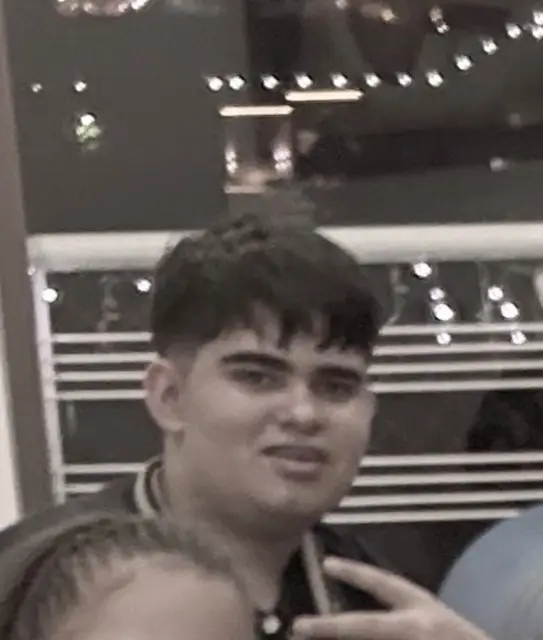 Ian izquierdo