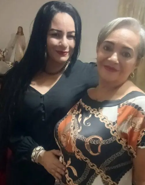 Raiza Thodee y Cecilia Reyes