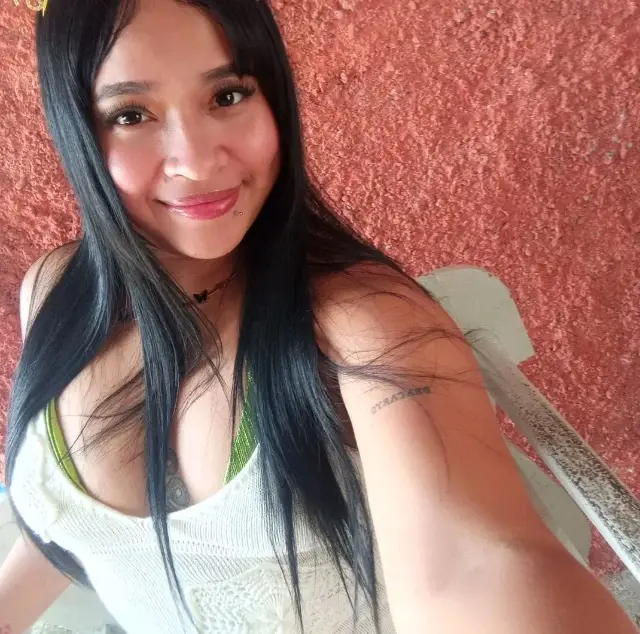 Sheneysa Ronximar Ron Rebolledo