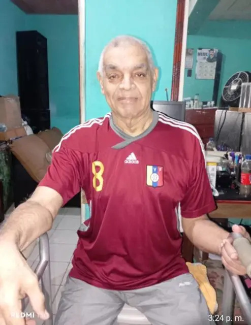Carlos López