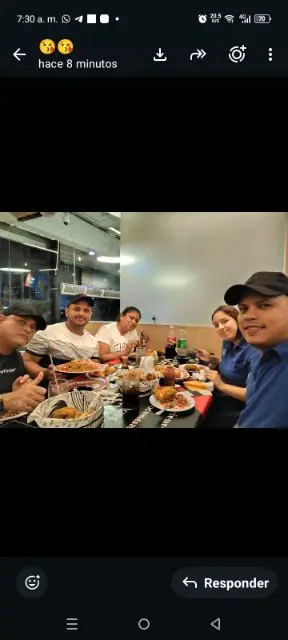 Rubén Pérez Wilman Pérez, YelitzaRodriguez, Noel Navas, y la esposa de Wilman Pérez no se su nombre ellos están en Naiguata La