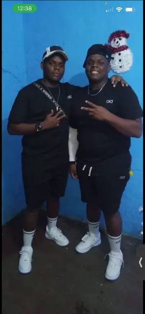 Edwin corro merentes Y Edward corro merentes
