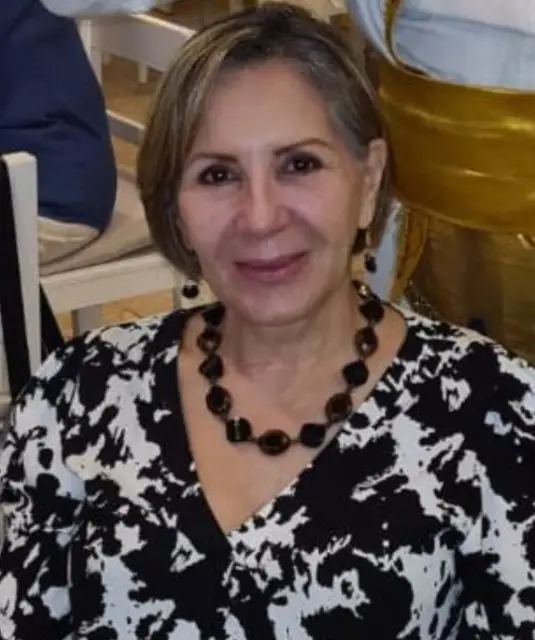 Thais Aponte