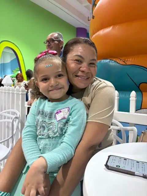 Ana erra y Oriana Martinez