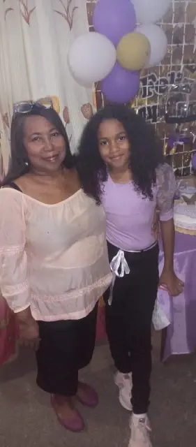 Cruz Edecia Domingues y Marielys Ruth Saavedra