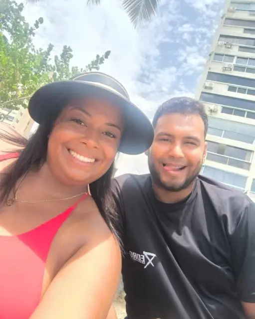 Ivana curvelo, Pedro Martínez
