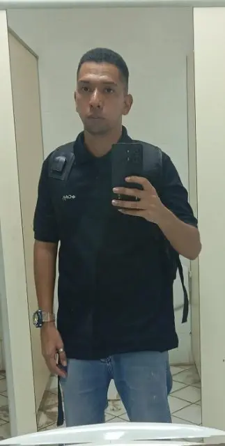 Dennis Marín