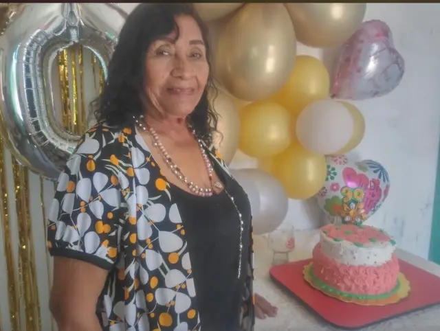 Maria Lourdes Vallera león