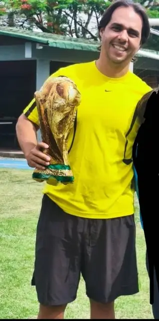 Daniel Vivas