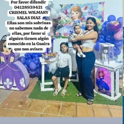 CRIS el Wilmary salas dias y sus 2 hijas