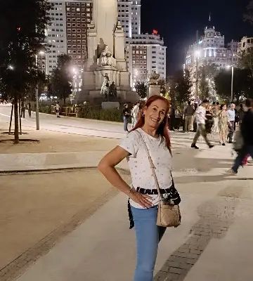 Reina Bandes