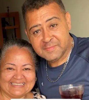 Luis y milagros González